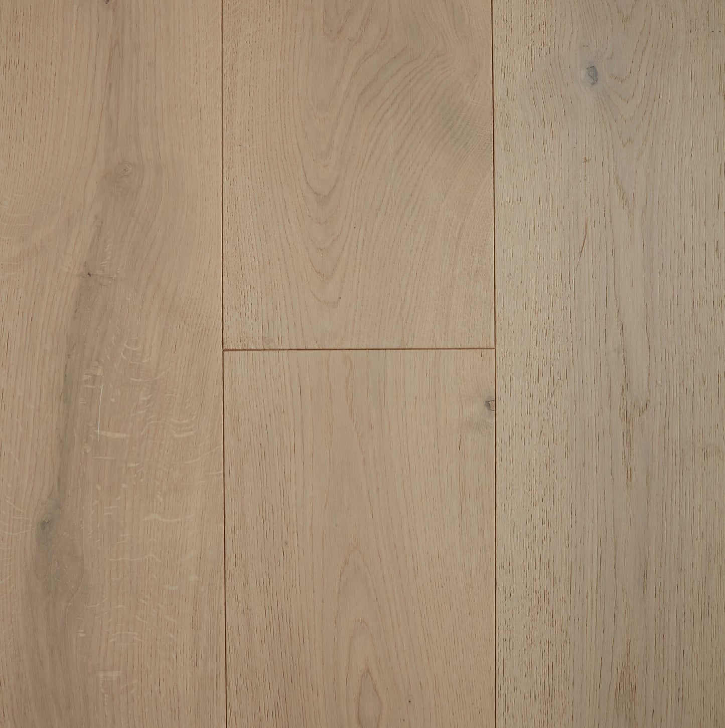 De Marque Oak Hardwood Floor "Wide Plank Alfredo"
