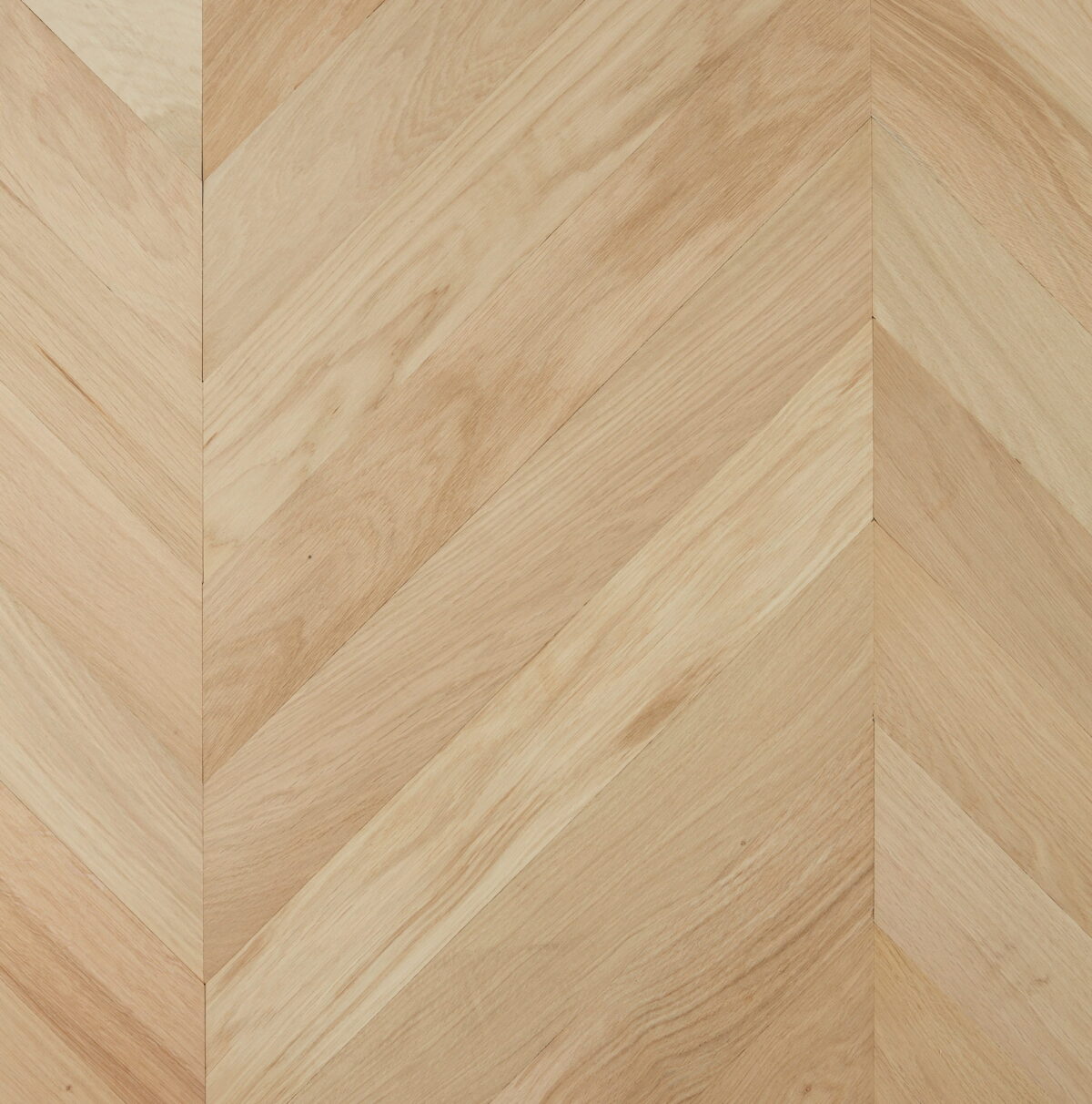 De Marque Oak Hardwood Floor "Chevron Raw"