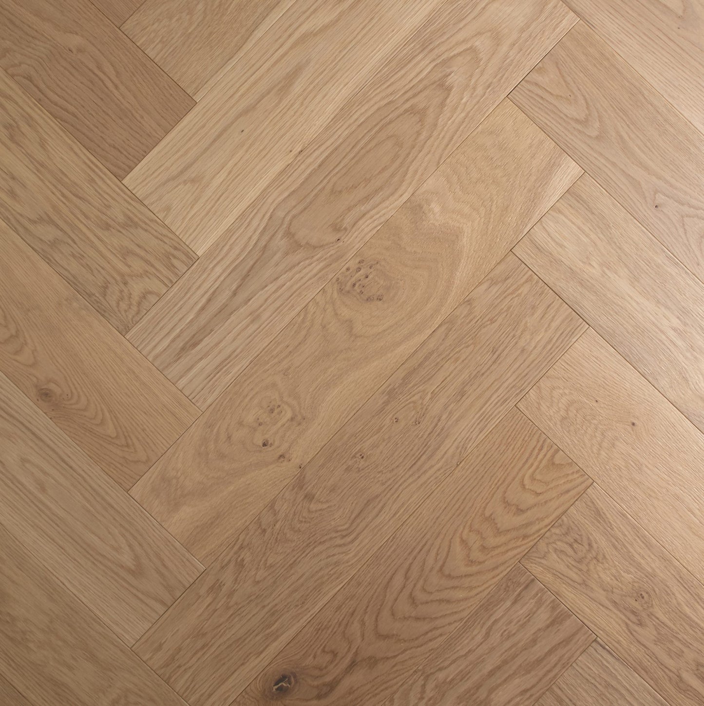 De Marque Oak Hardwood Floor "Herringbone Sauvignon"