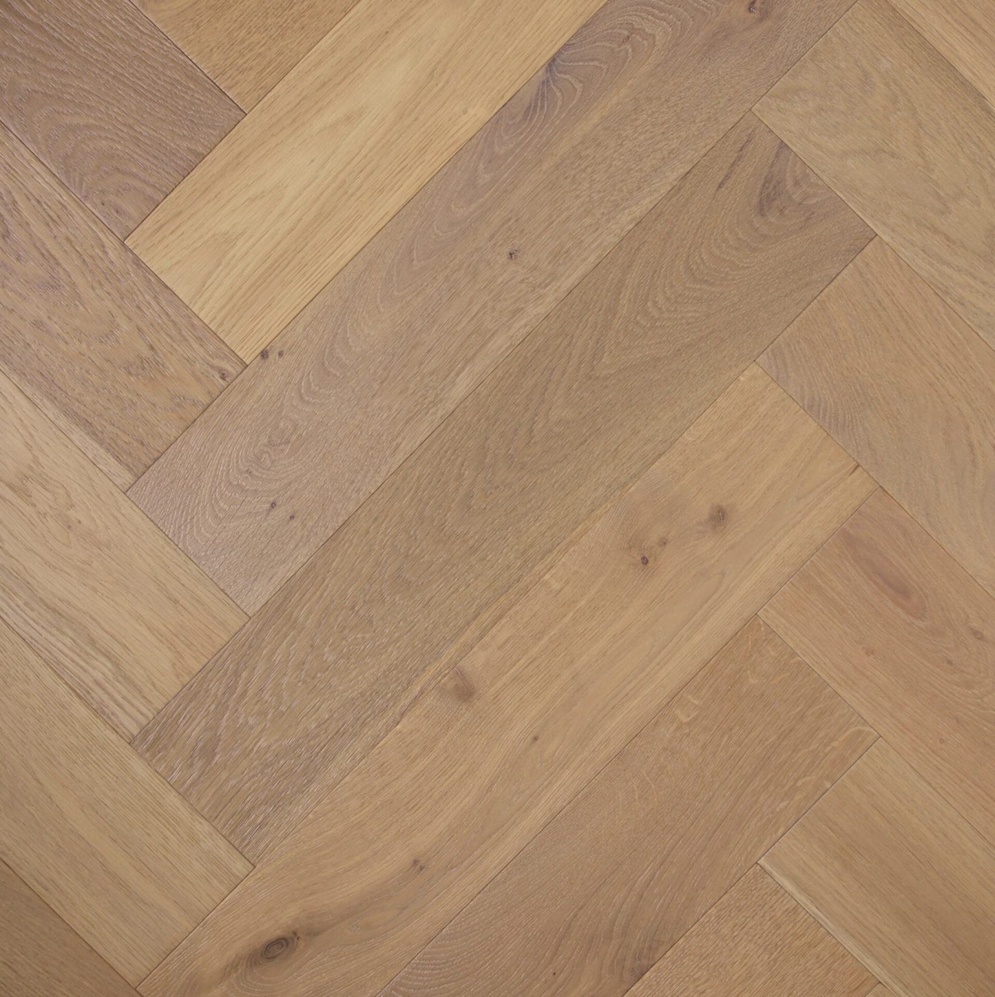 De Marque Oak Hardwood Floor "Herringbone Colonial Grey"